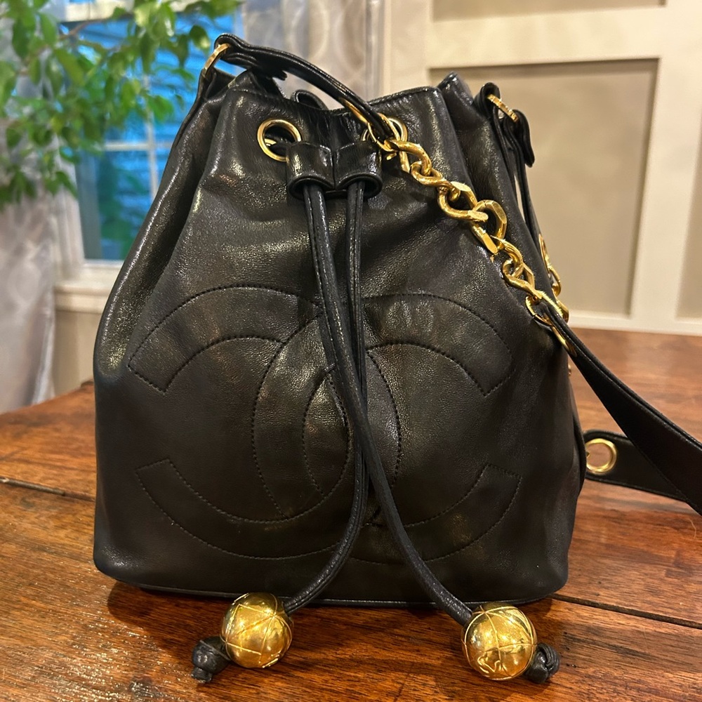 Vintage Chanel drawstring handbag